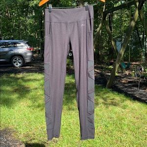 Mesh side workout pants